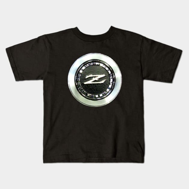 Datsun Z 1970s classic car emblem Kids T-Shirt by soitwouldseem